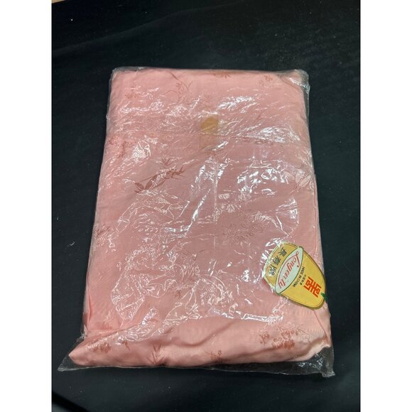 Vintage Longerty Japanese Kimono One Size Fits Most Embroidered Pink Robe - Picture 3 of 5